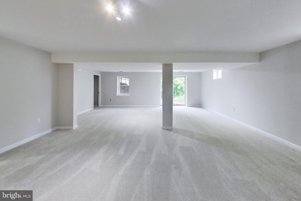 11815 TROIKA COURT