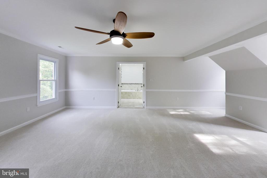 11815 TROIKA COURT