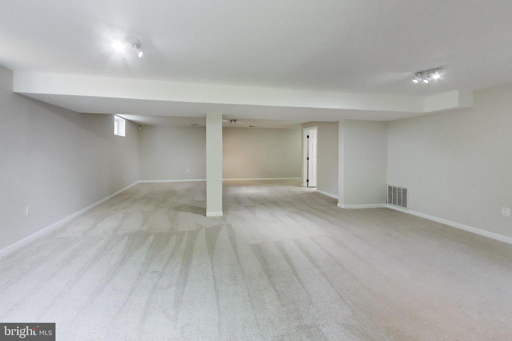 11815 TROIKA COURT
