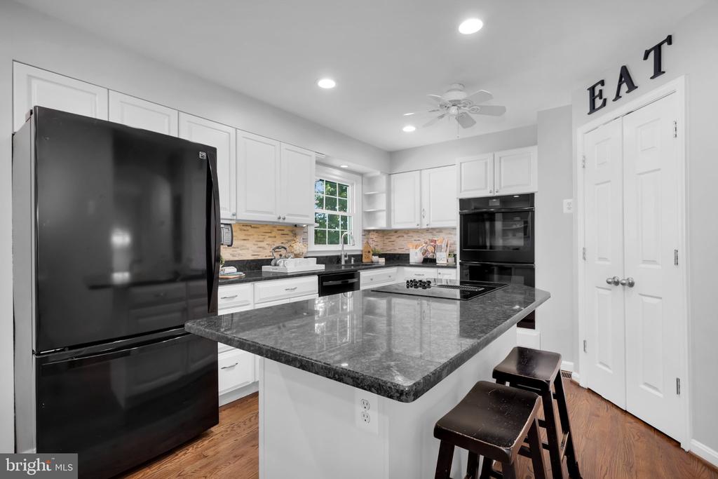 10705 PARKGATE DRIVE