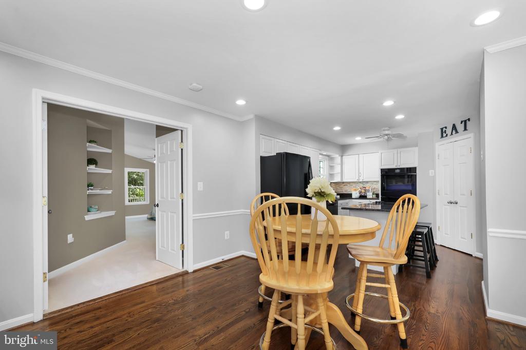 10705 PARKGATE DRIVE