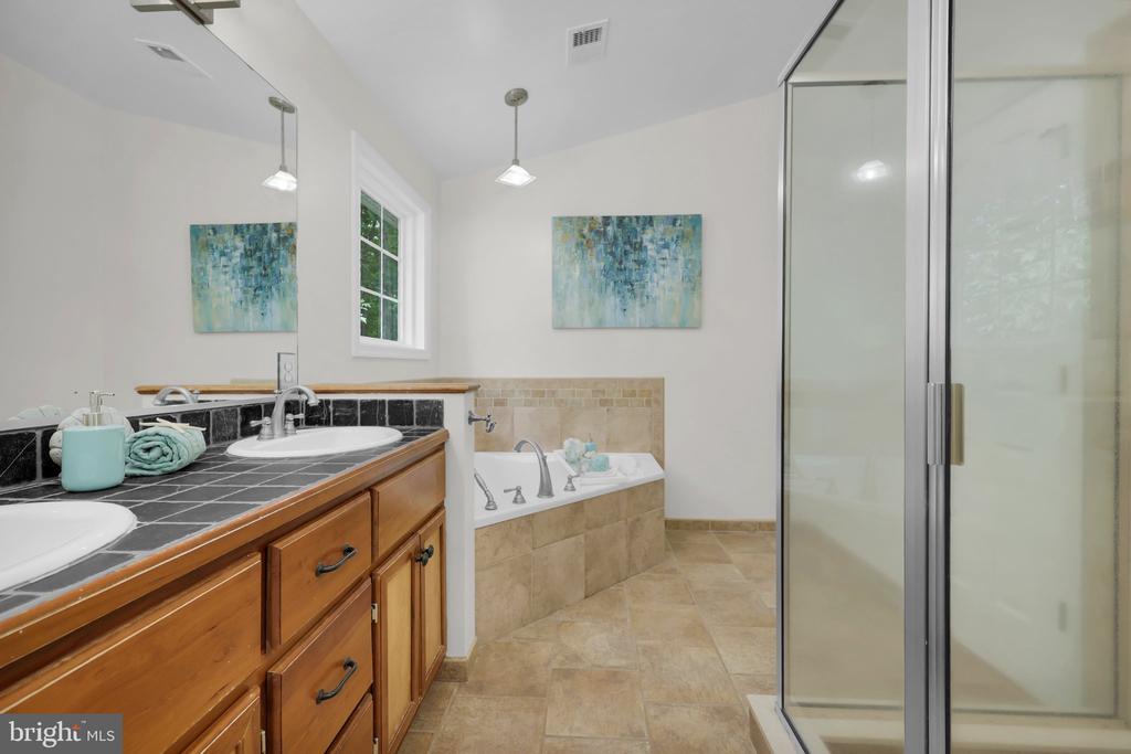 10705 PARKGATE DRIVE
