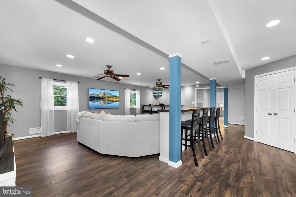 10705 PARKGATE DRIVE