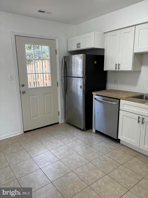5108 BROOKE VALLEY COURT