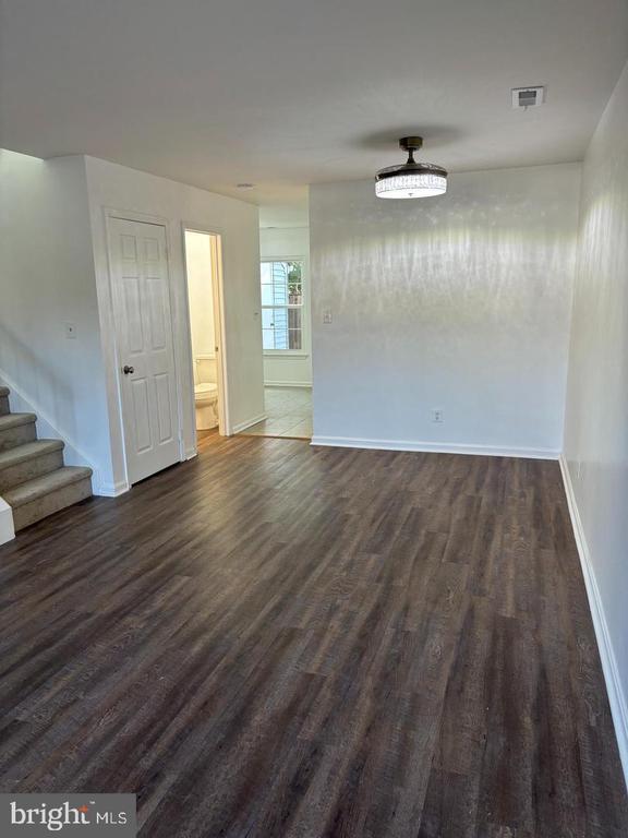 5108 BROOKE VALLEY COURT