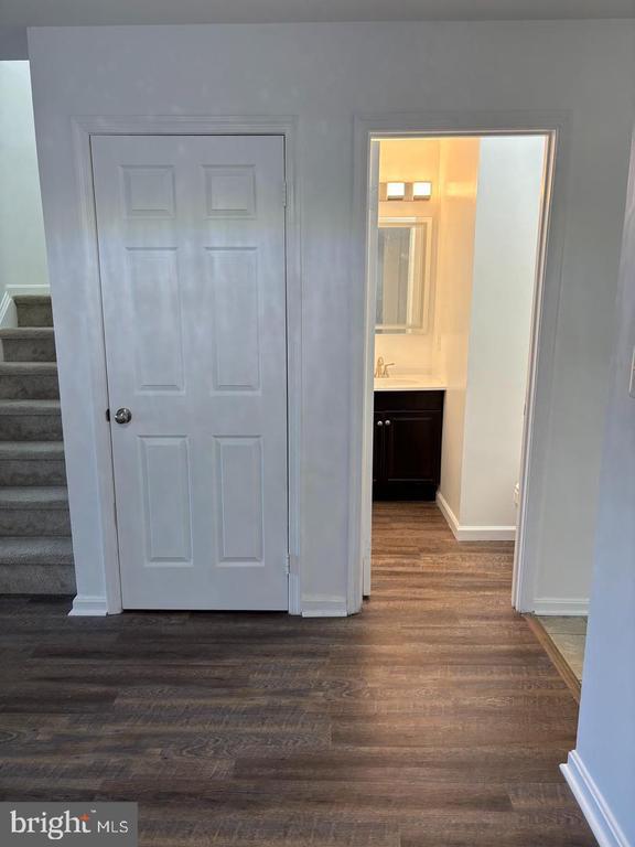 5108 BROOKE VALLEY COURT