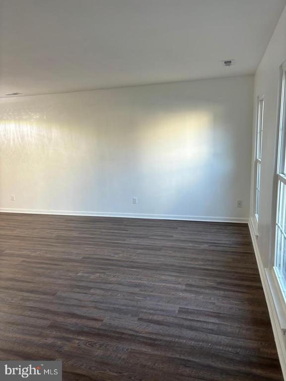 5108 BROOKE VALLEY COURT