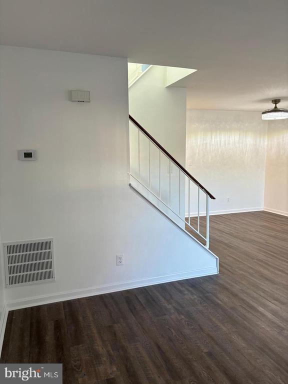 5108 BROOKE VALLEY COURT