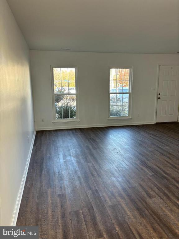 5108 BROOKE VALLEY COURT