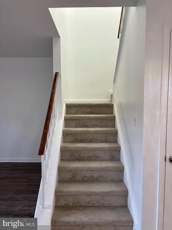 5108 BROOKE VALLEY COURT