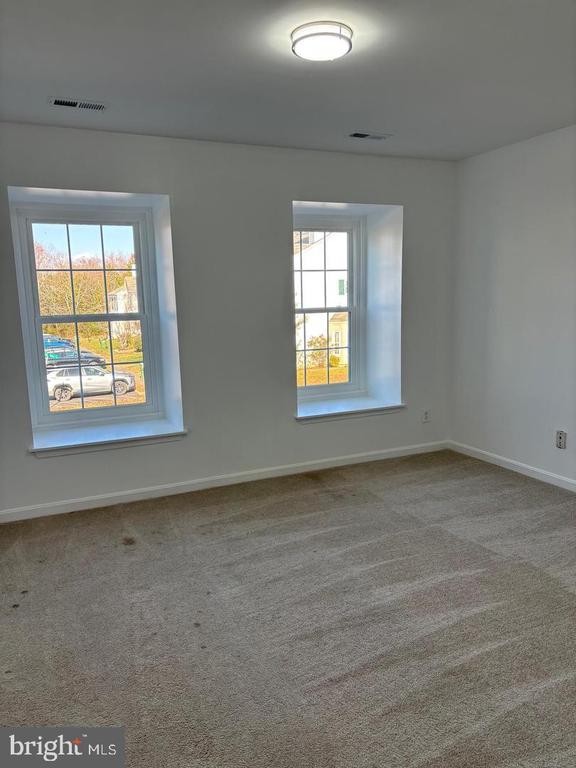 5108 BROOKE VALLEY COURT