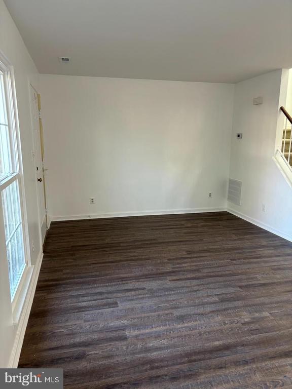 5108 BROOKE VALLEY COURT