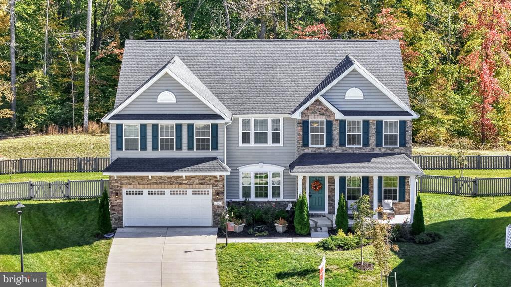 103 ELMSLEY LANE