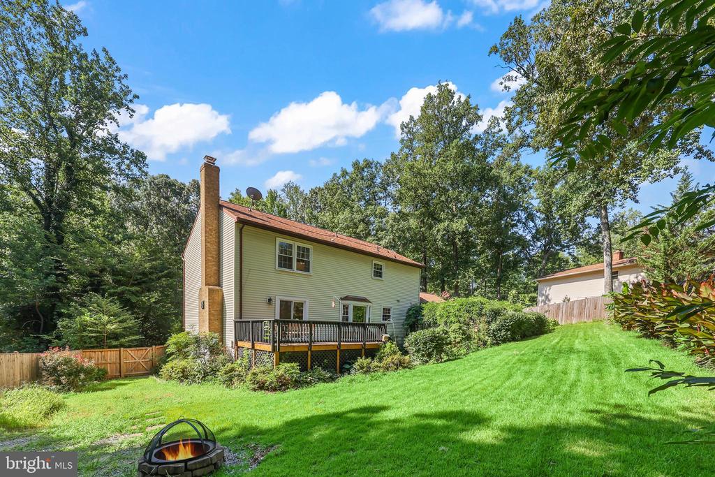 1012 ISABELLA DRIVE