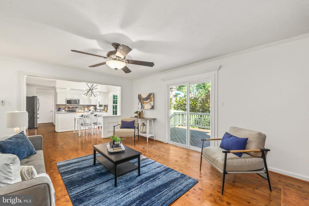 1012 ISABELLA DRIVE