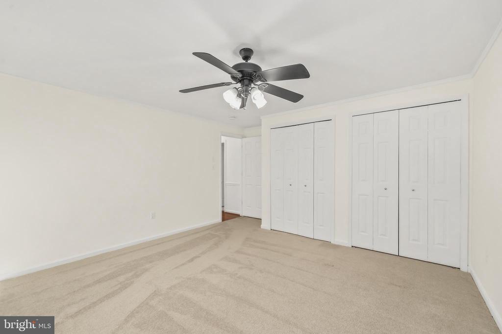 1012 ISABELLA DRIVE