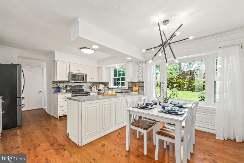 1012 ISABELLA DRIVE