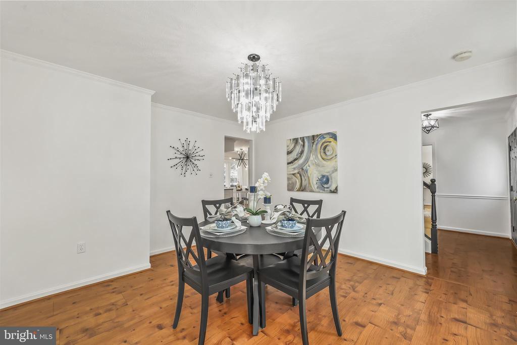 1012 ISABELLA DRIVE