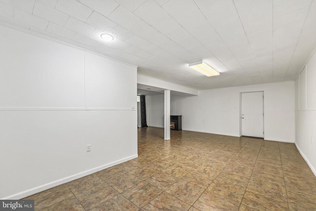 1012 ISABELLA DRIVE