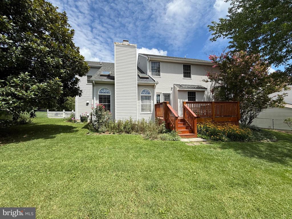 1605 FORT BRADDOCK COURT