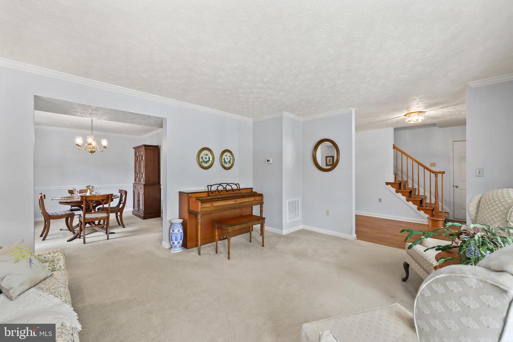 1605 FORT BRADDOCK COURT
