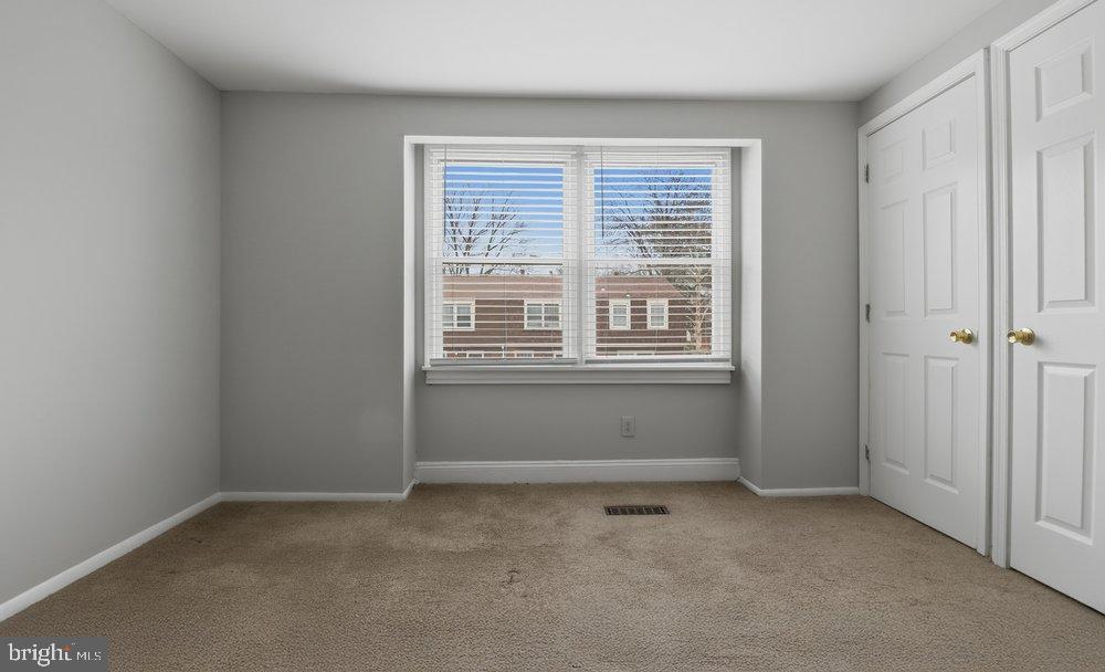 1984 ARWELL COURT