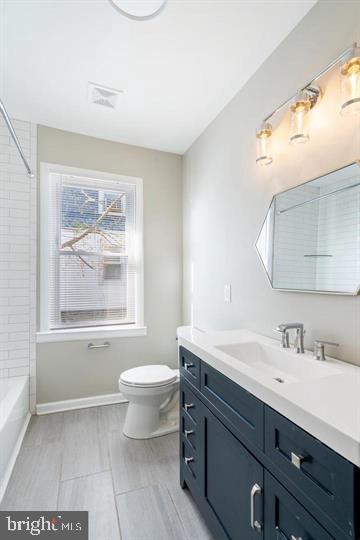 3408 W FOREST PARK AVENUE Unit: 2ND FLOOR