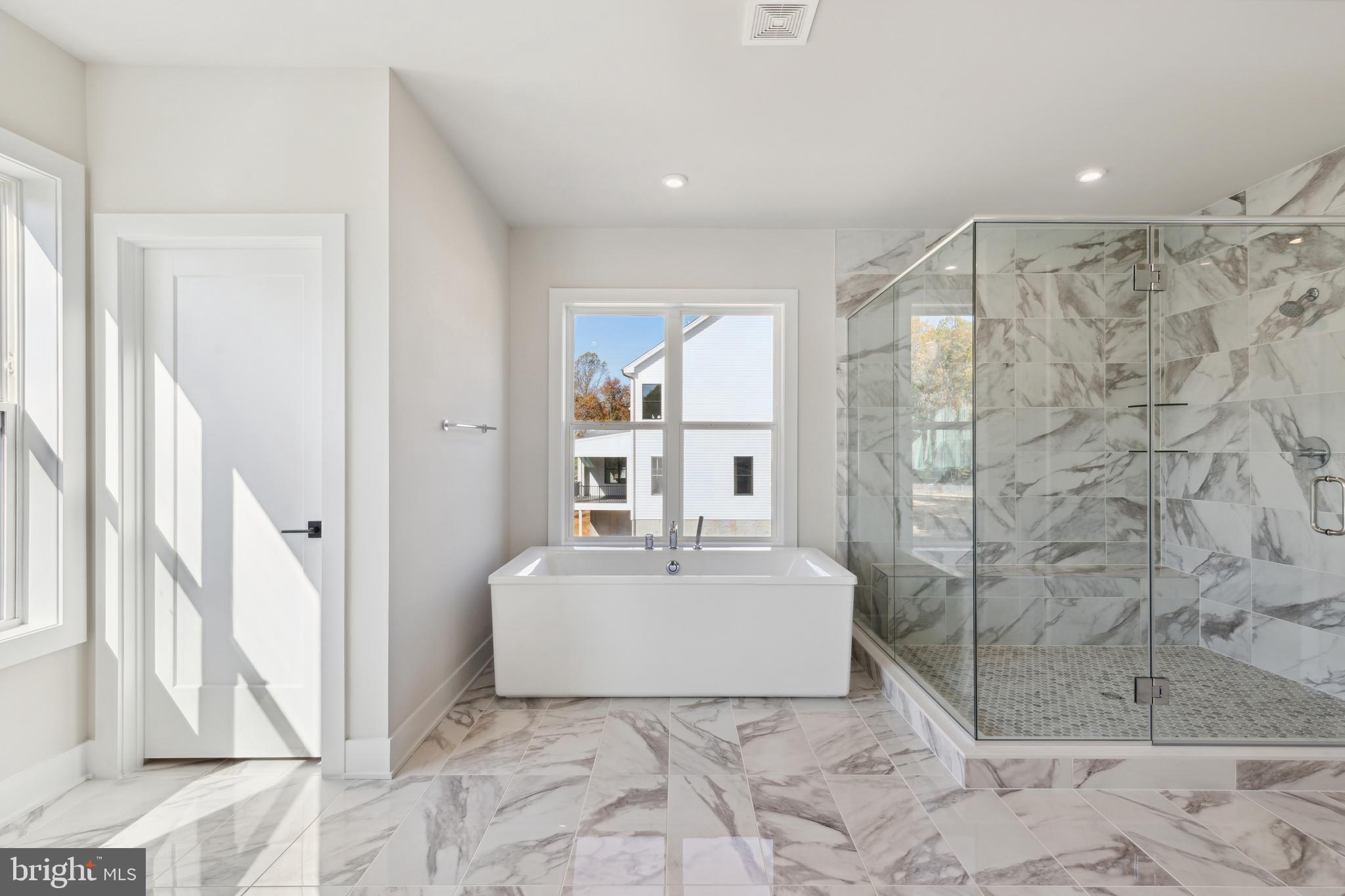 10605 REYNOLDS COURT