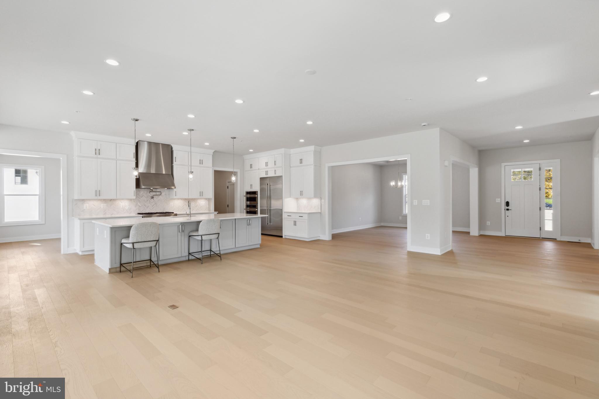 10605 REYNOLDS COURT