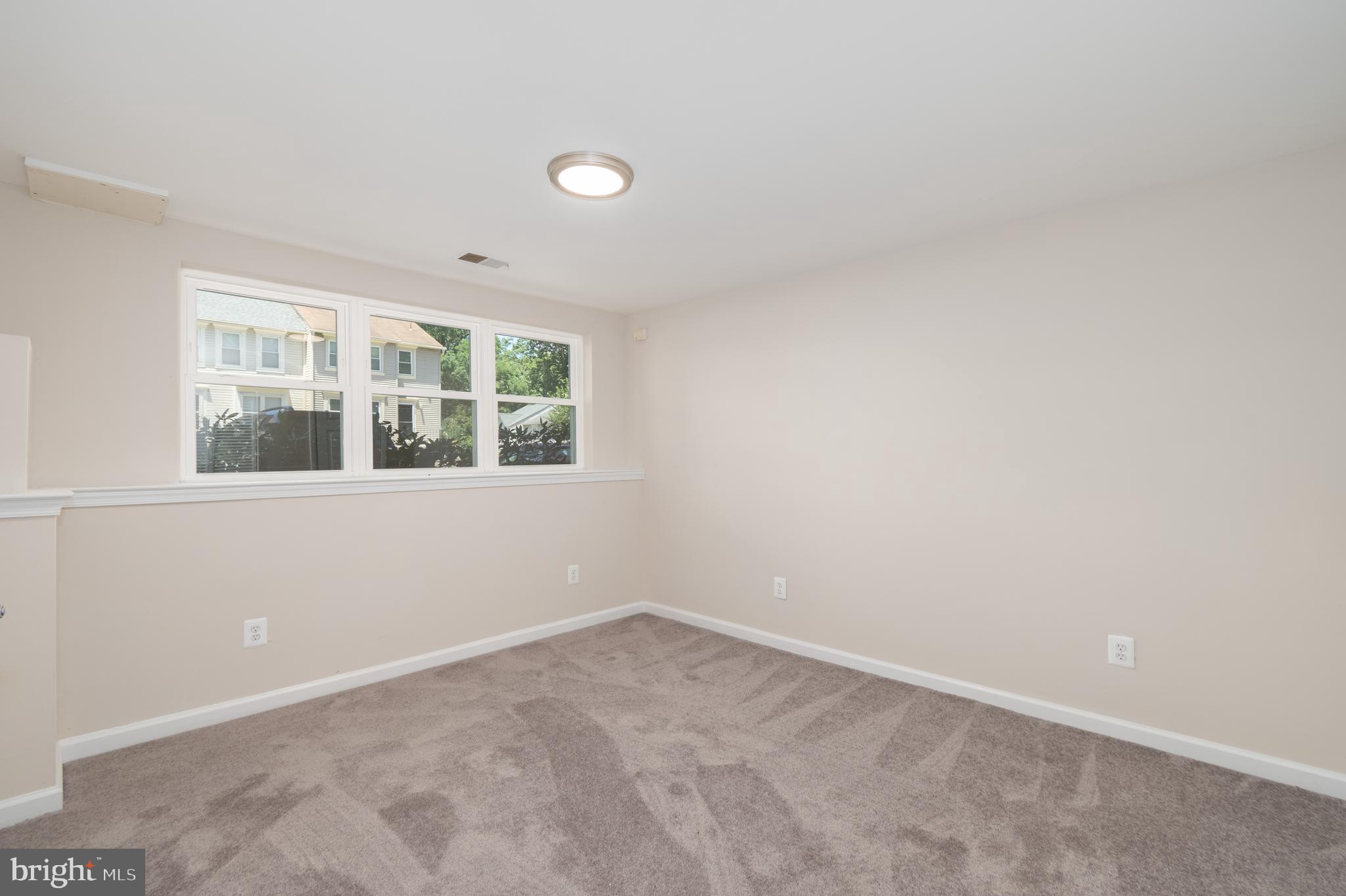 49 KINSMAN VIEW CIRCLE
