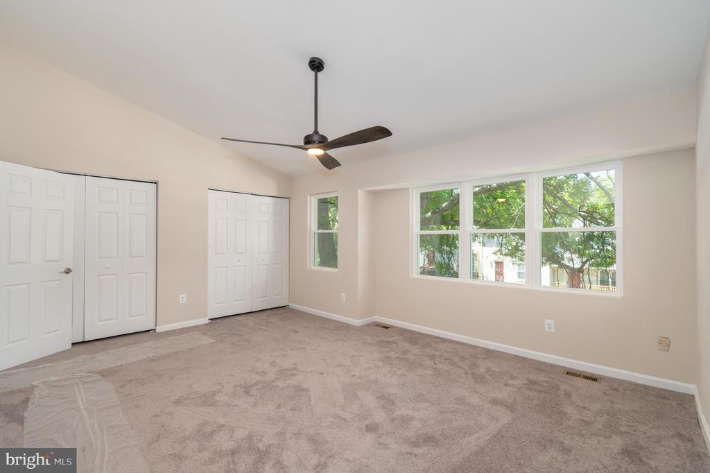49 KINSMAN VIEW CIRCLE
