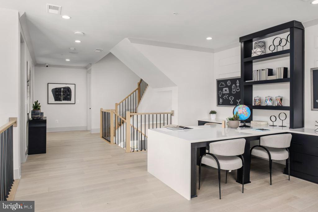 12118 HANSON FARM DRIVE