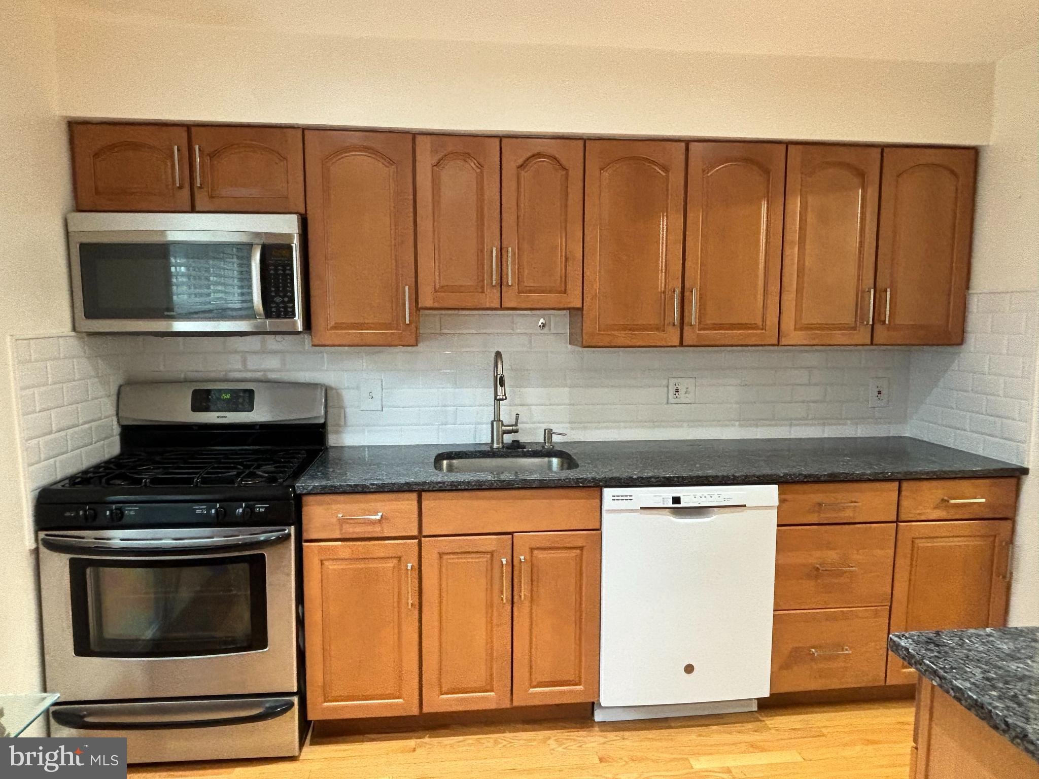 784 PRINCETON PLACE 1-784