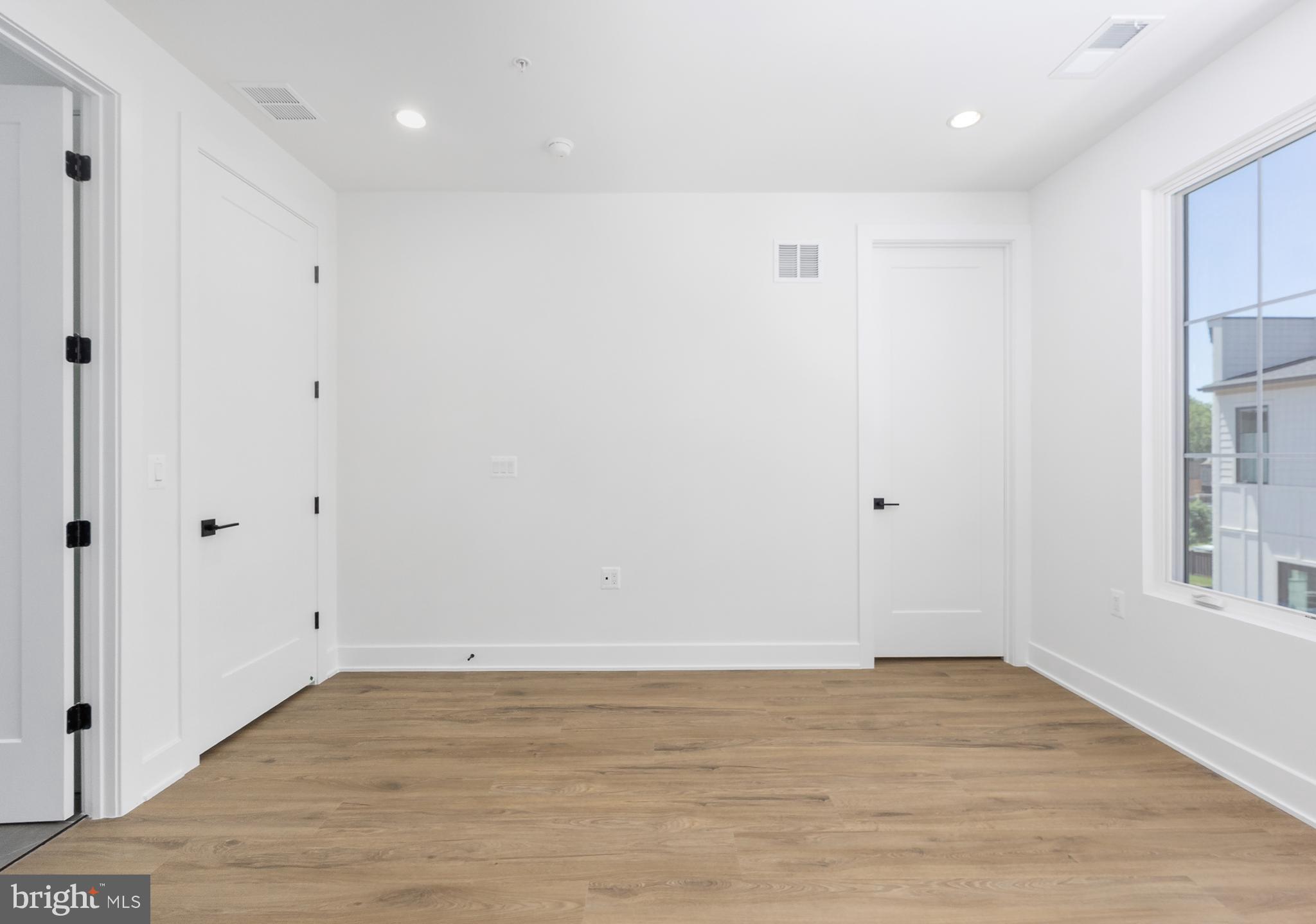 8622 ERDEM PLACE