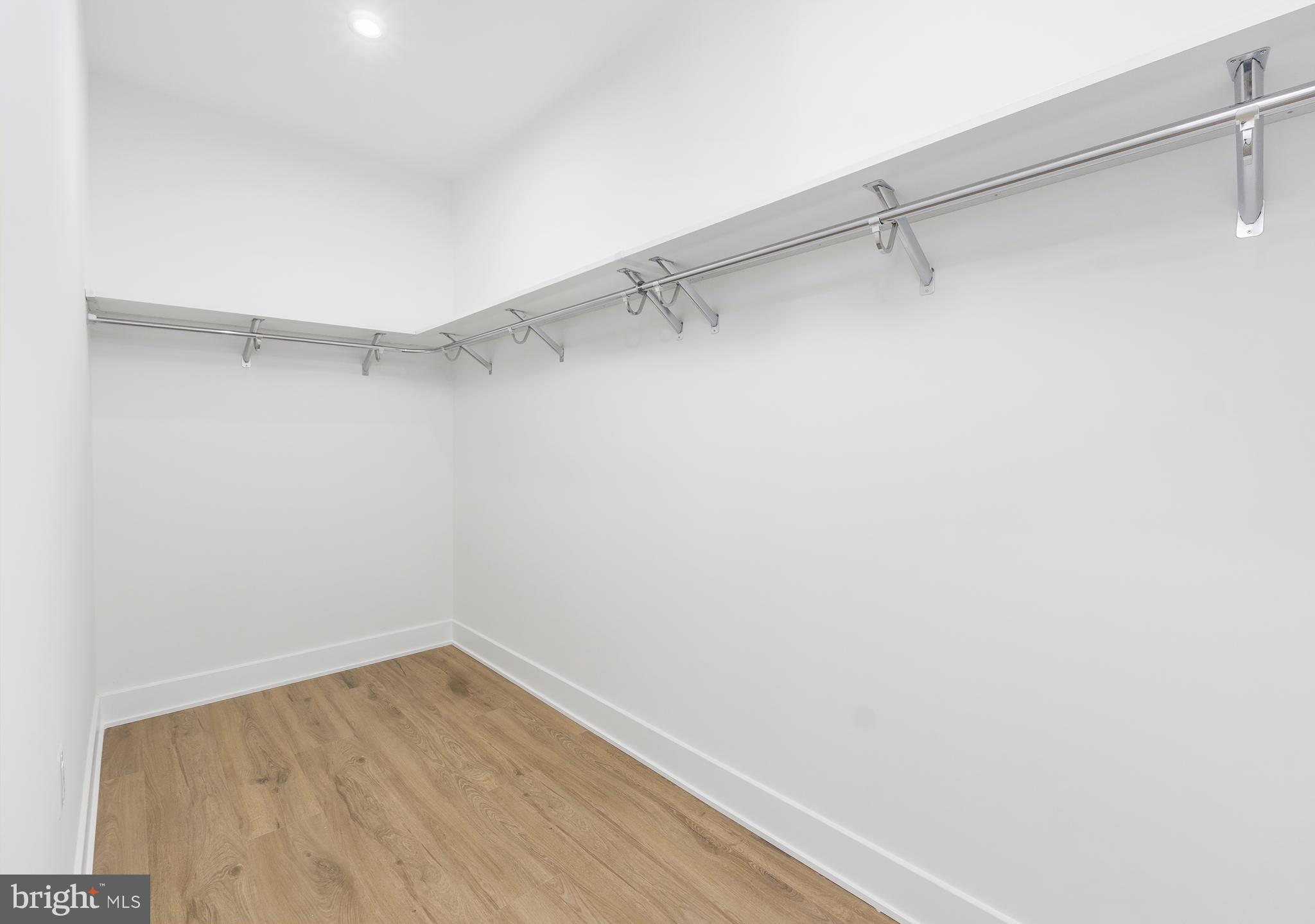 8622 ERDEM PLACE