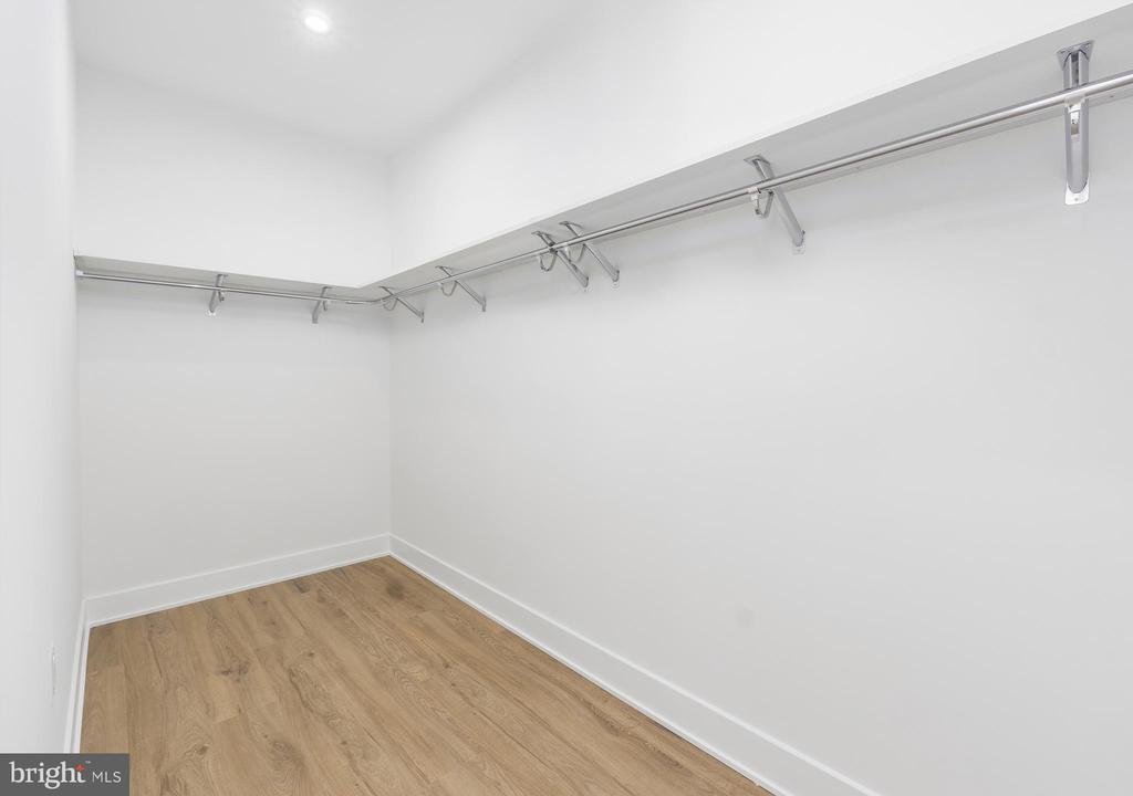 8622 ERDEM PLACE