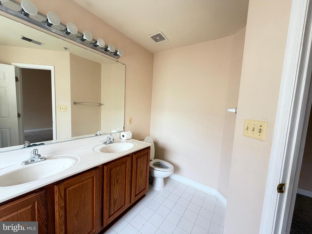 225 DEER MEADOW LANE