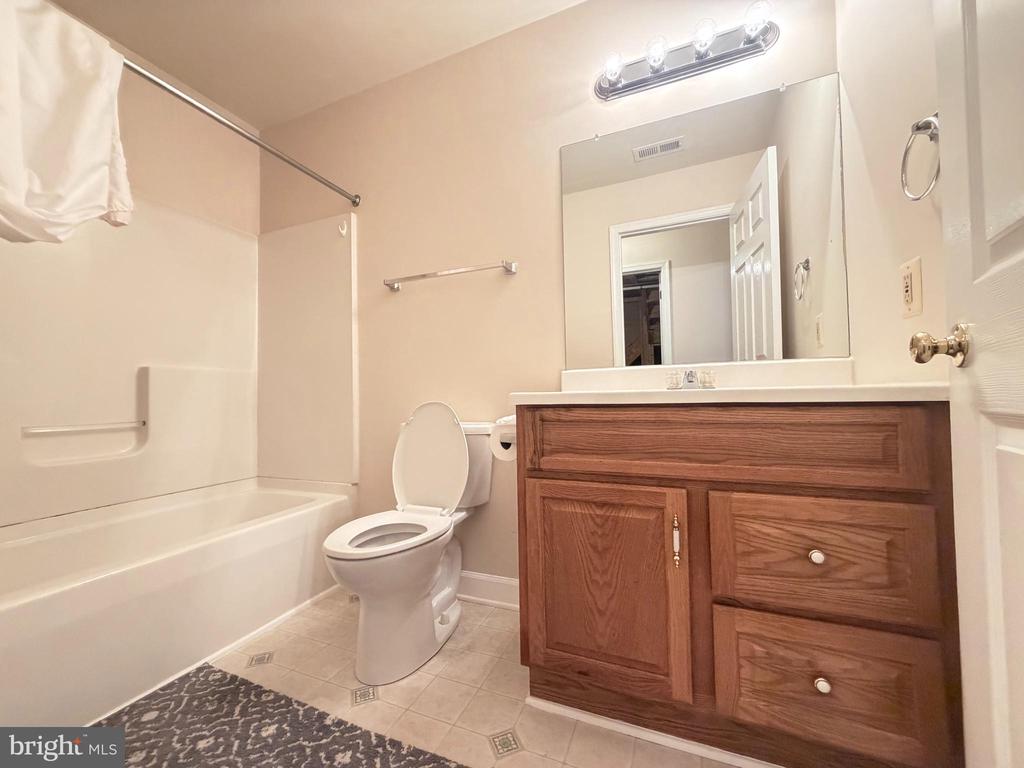 225 DEER MEADOW LANE