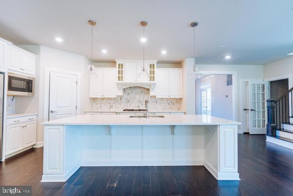 13807 WESTERLO COURT