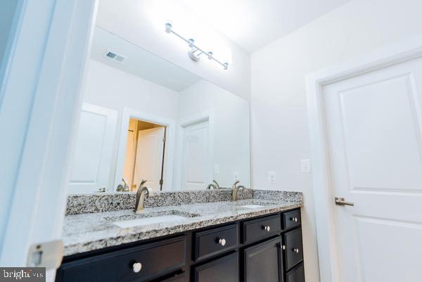 13807 WESTERLO COURT