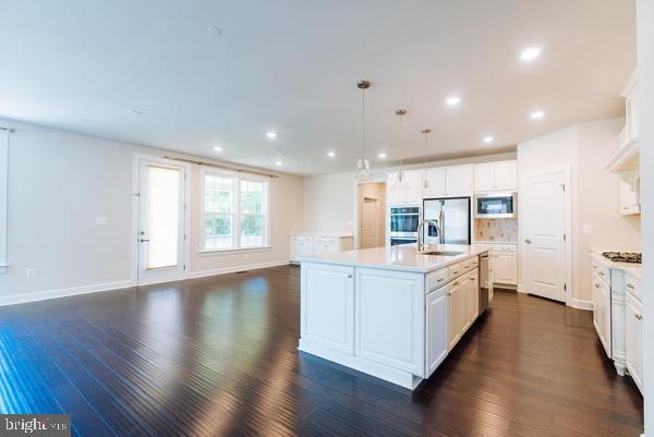 13807 WESTERLO COURT