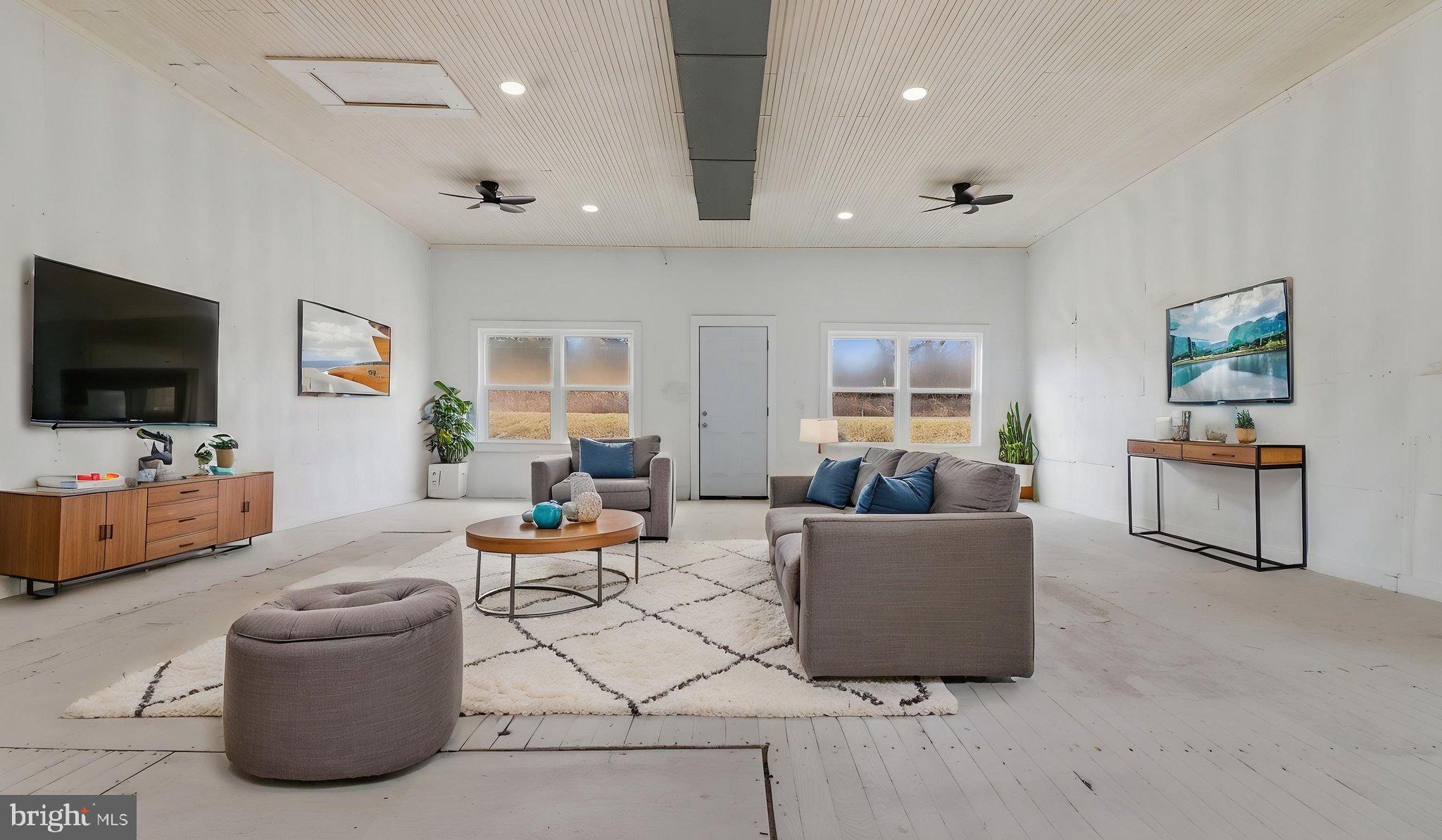 3104 TUCKER HILL ROAD