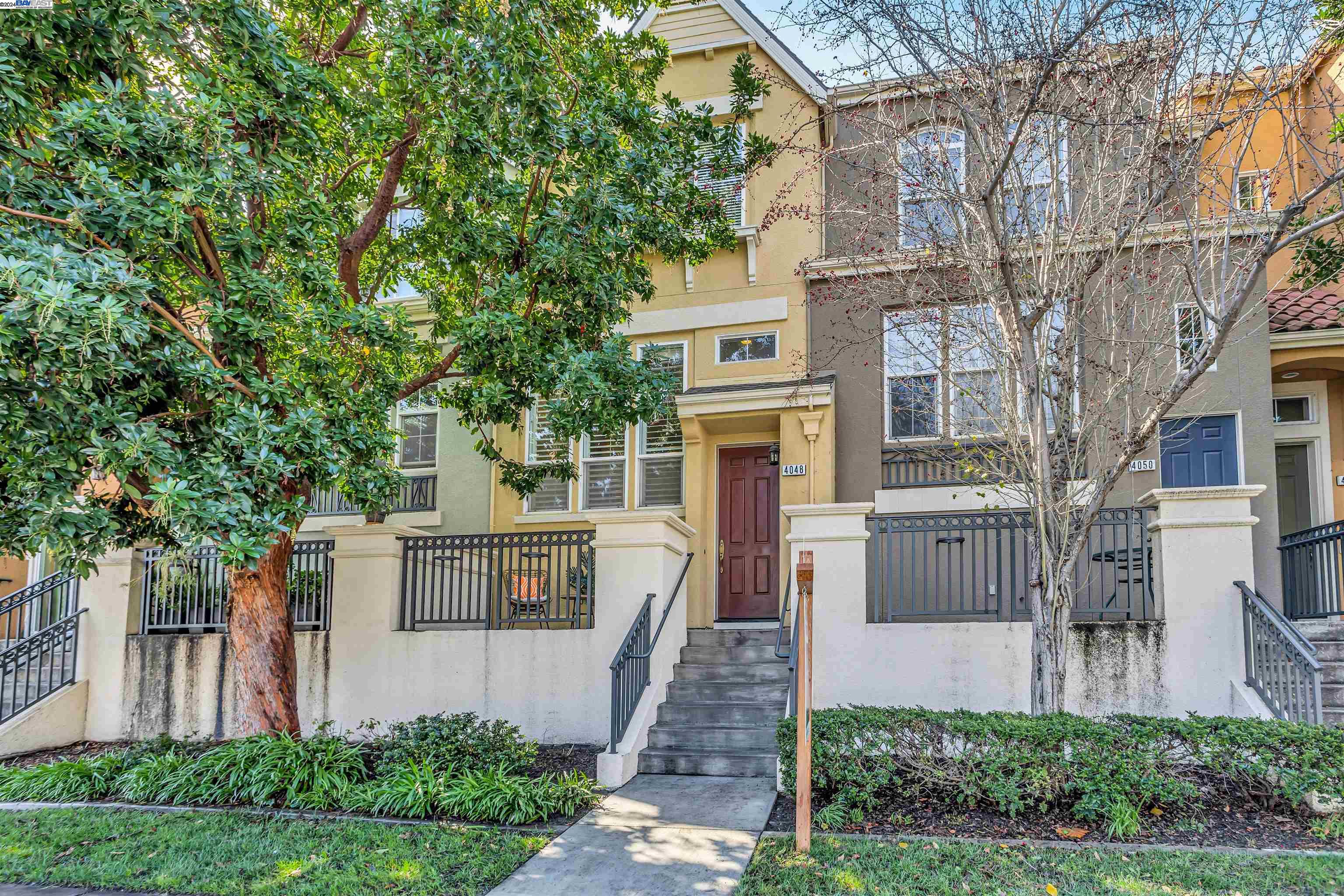 4048 Lick Mill Blvd