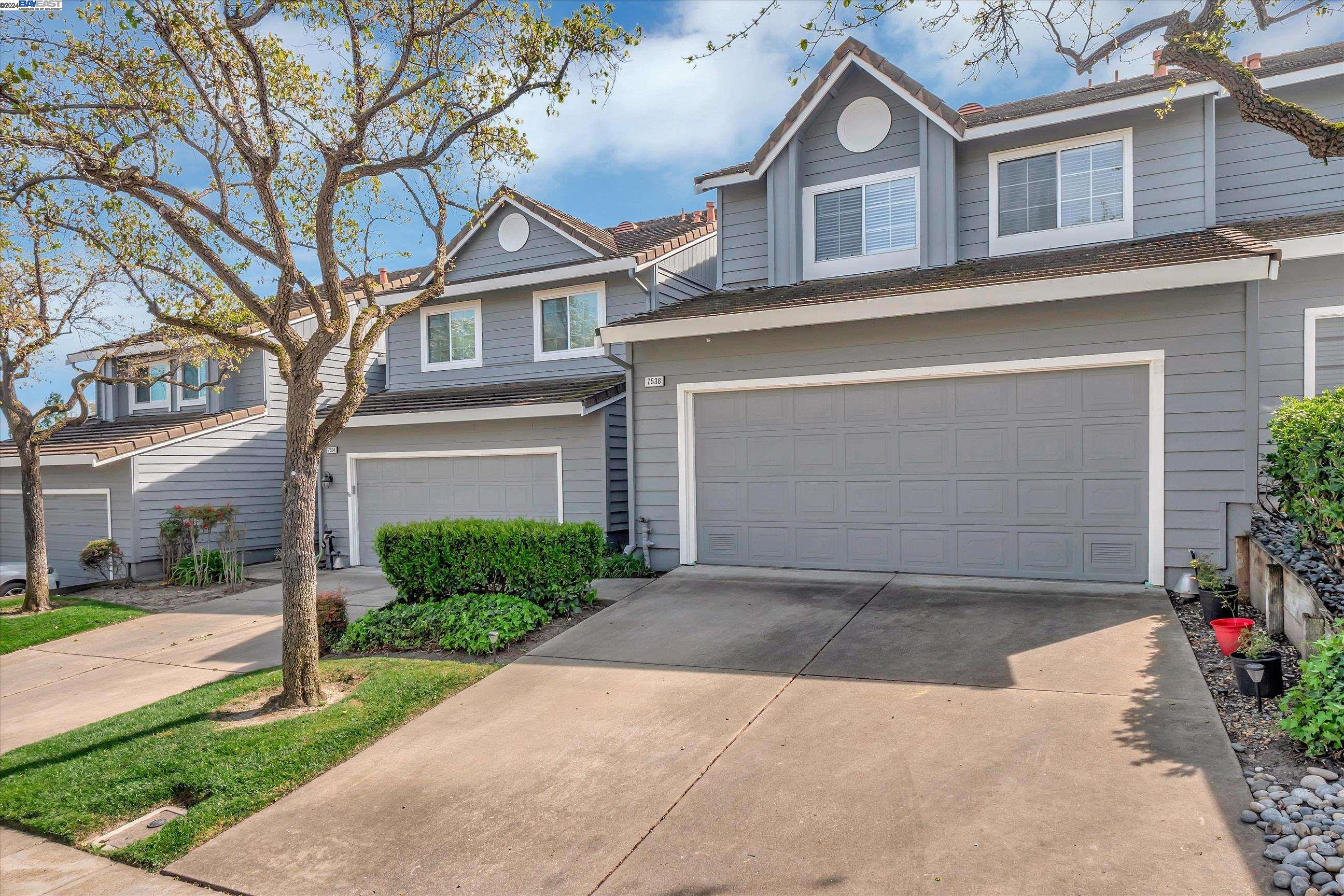7538 Rolling Hills Cir