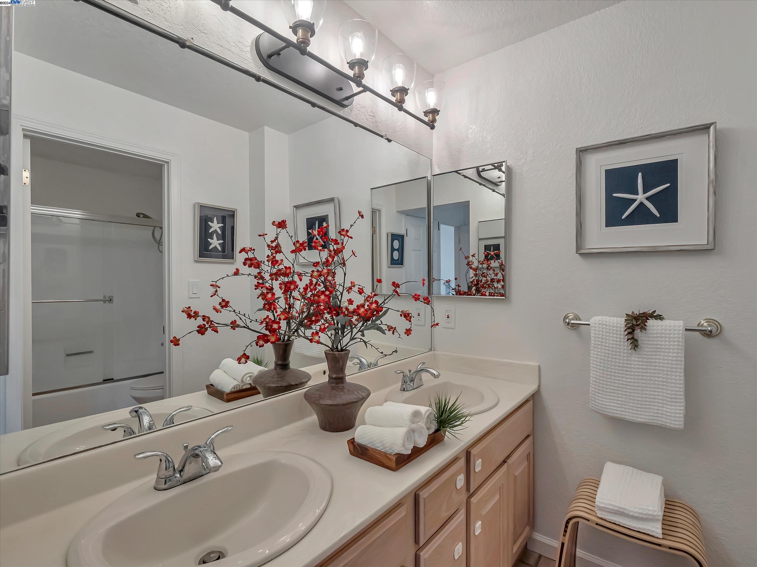 7538 Rolling Hills Cir