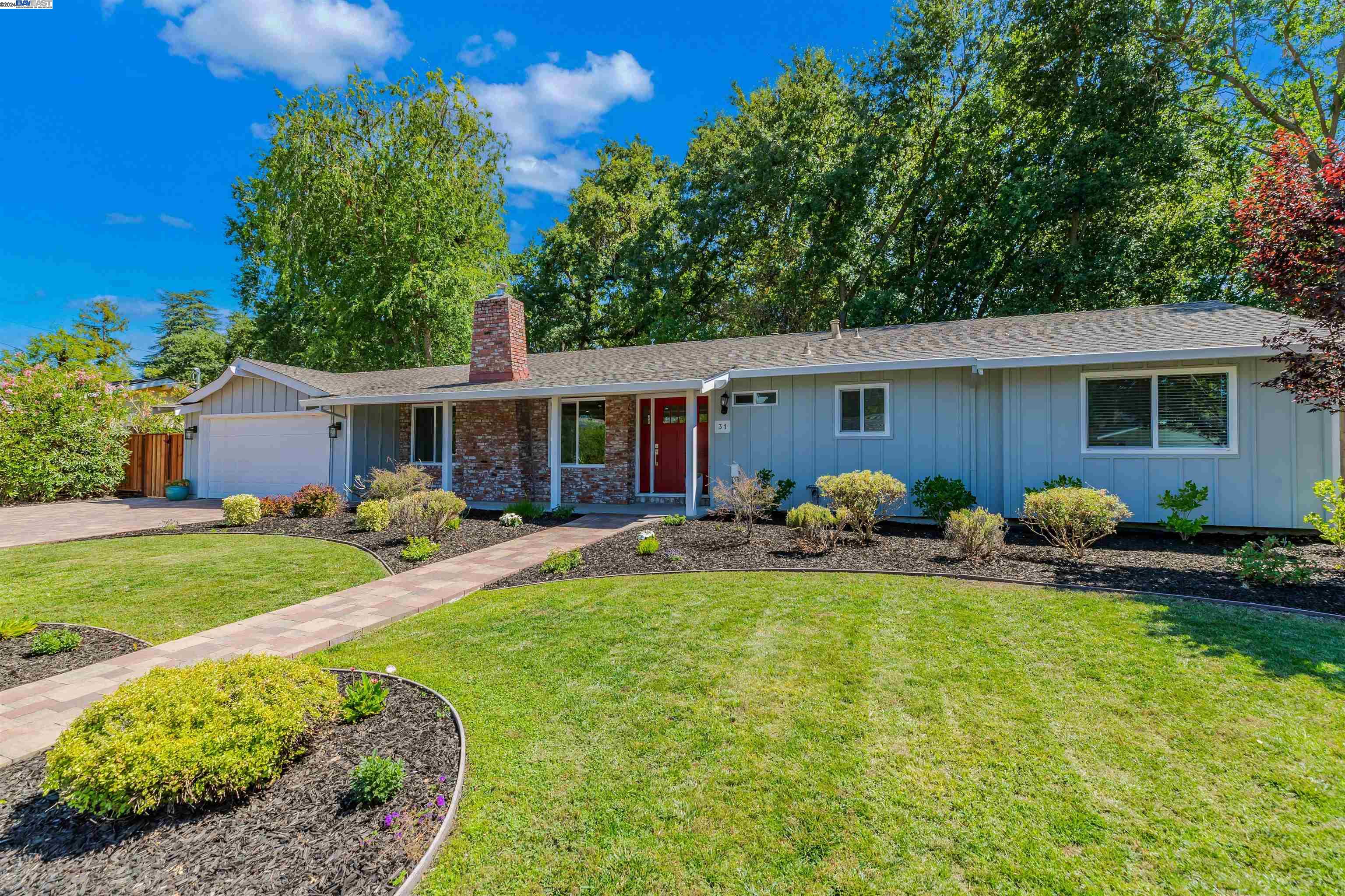 31 Lancaster Ct