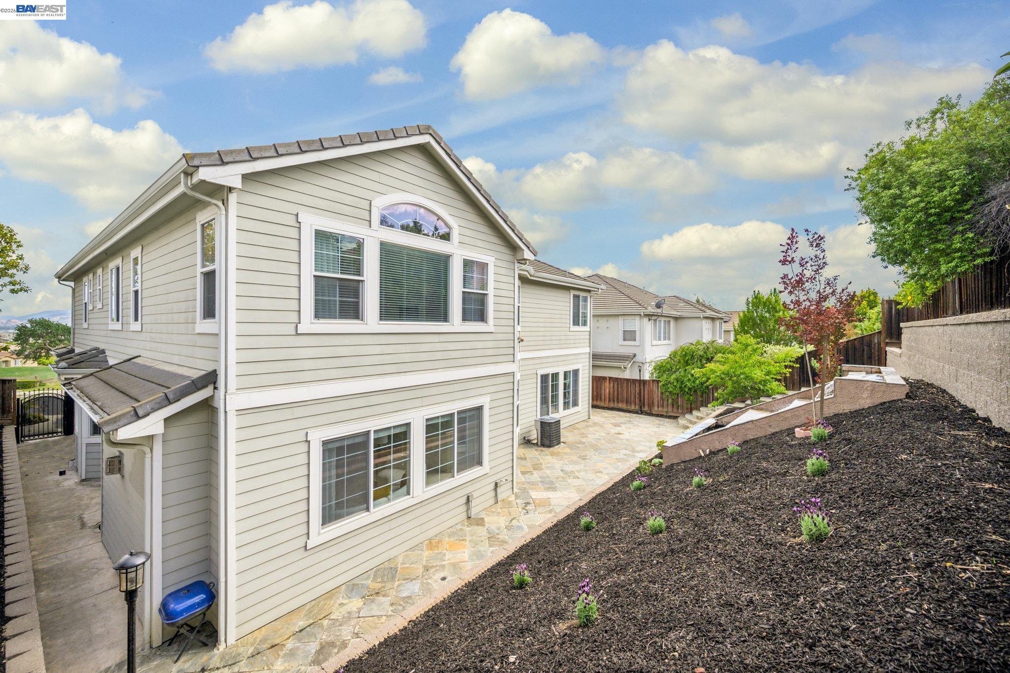 2811 E Sugar Hill Ter