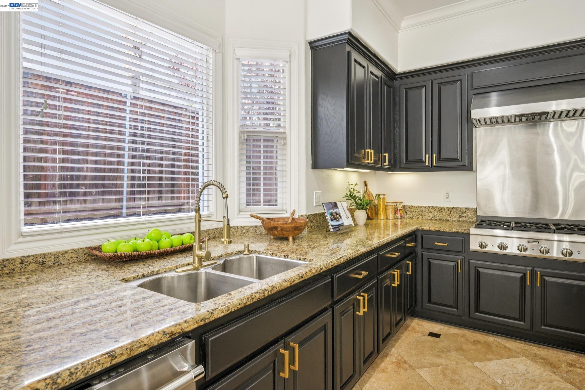 2811 E Sugar Hill Ter