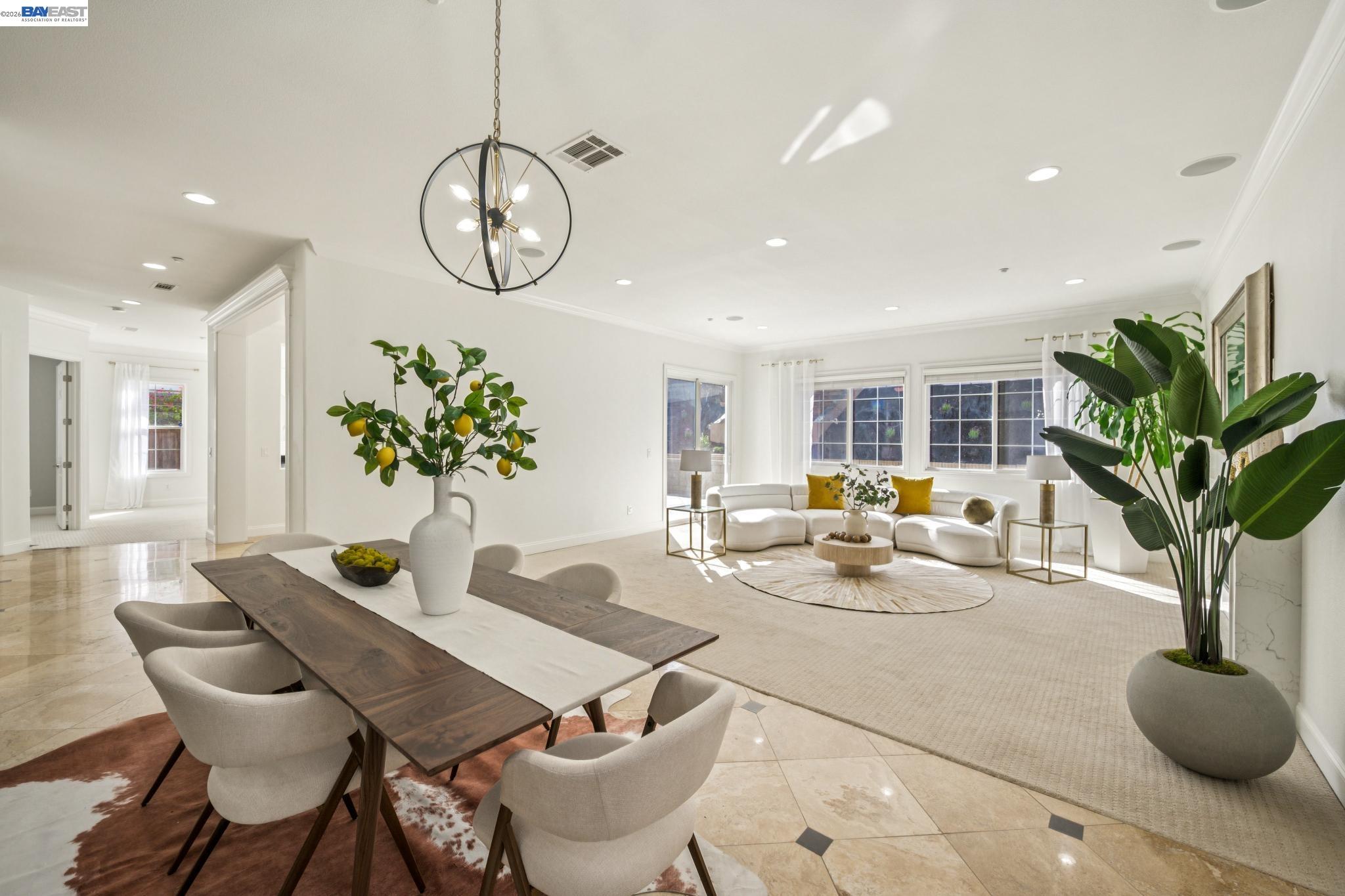 2811 E Sugar Hill Ter