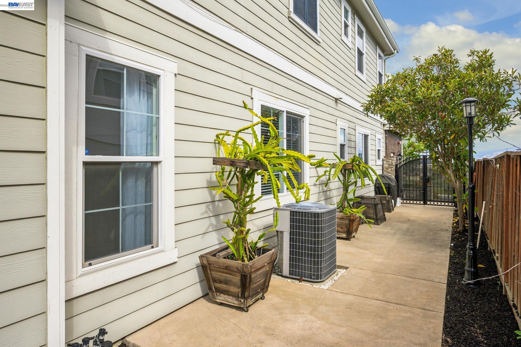 2811 E Sugar Hill Ter